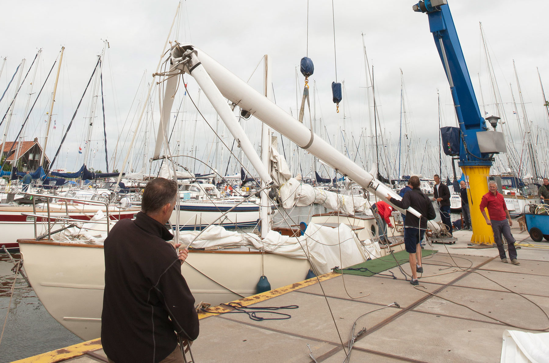 Yachtservice & Refit Jachthaven Hindeloopen