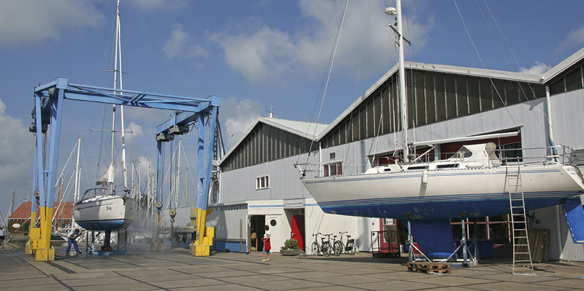 Yachtservice & Refit Jachthaven Hindeloopen